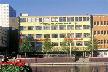 Hotel Am Schwedenkai Киль Экстерьер фото
